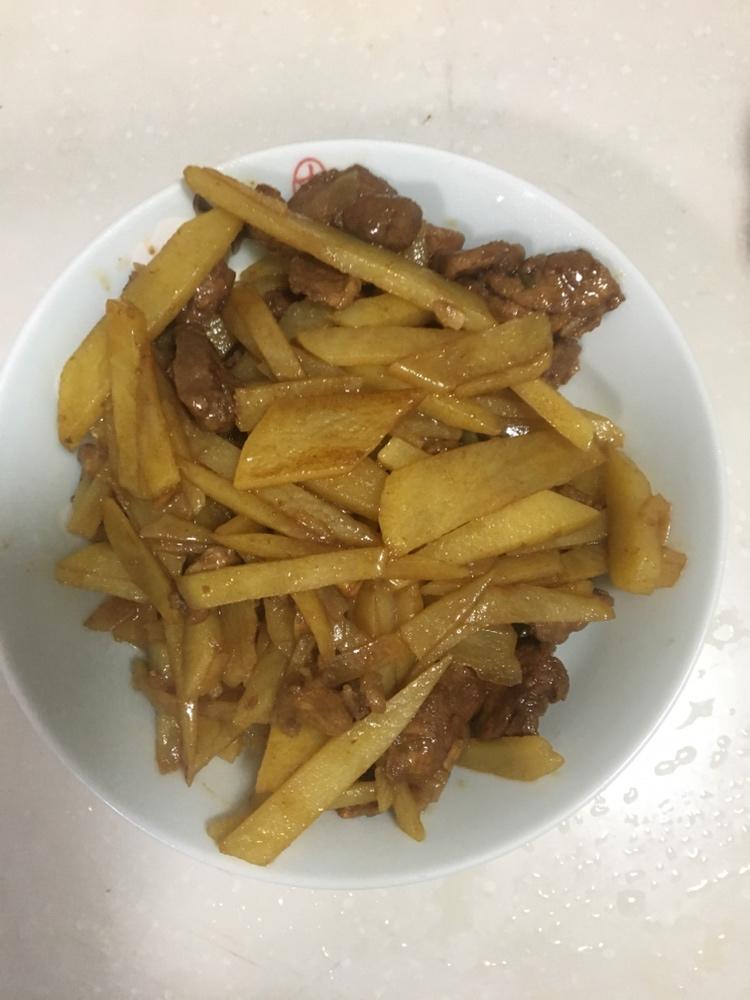懒人版土豆炒肉