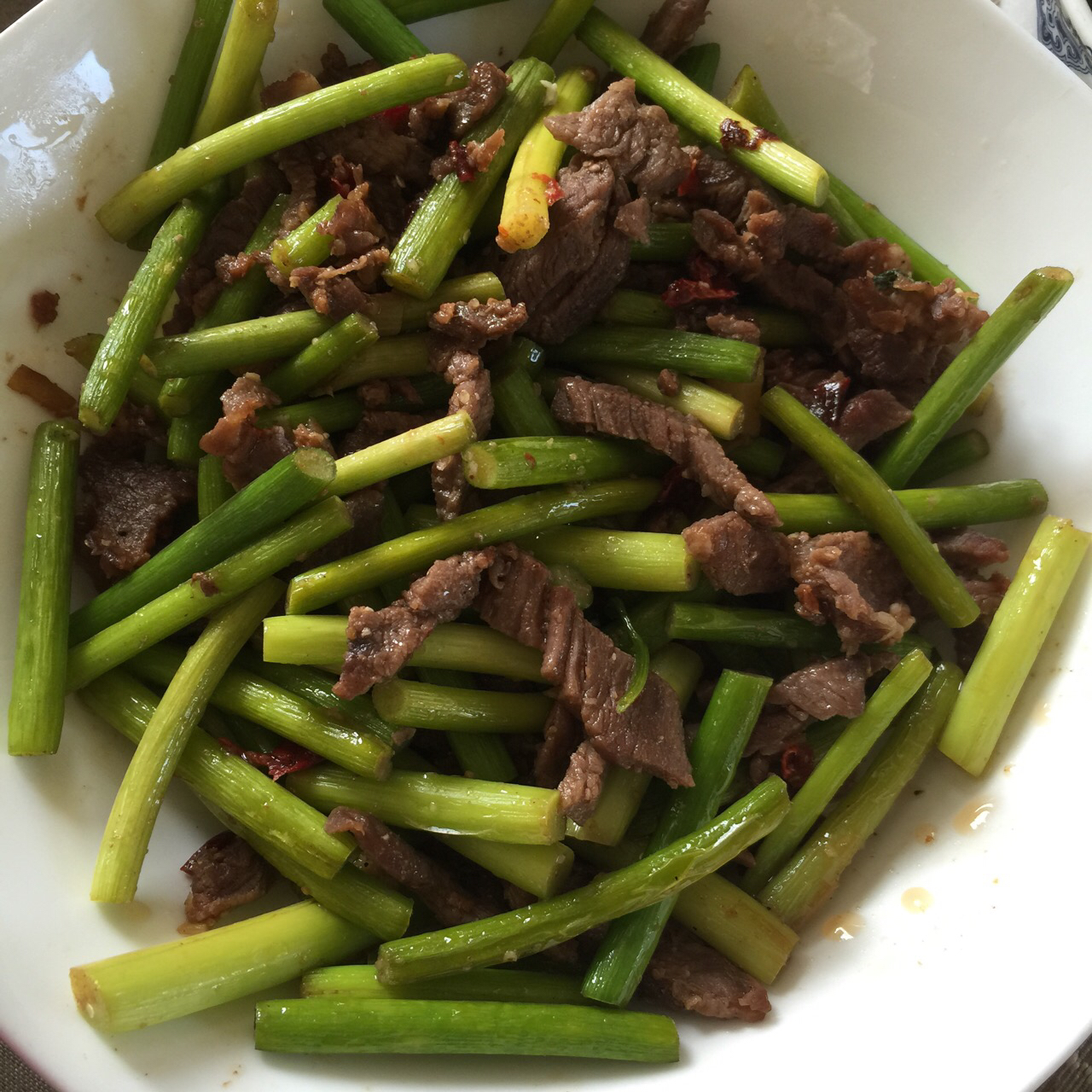 家常菜：蒜苔炒牛肉