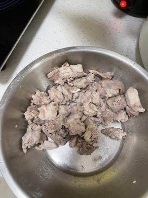 香炒兔子肉的做法 步骤1