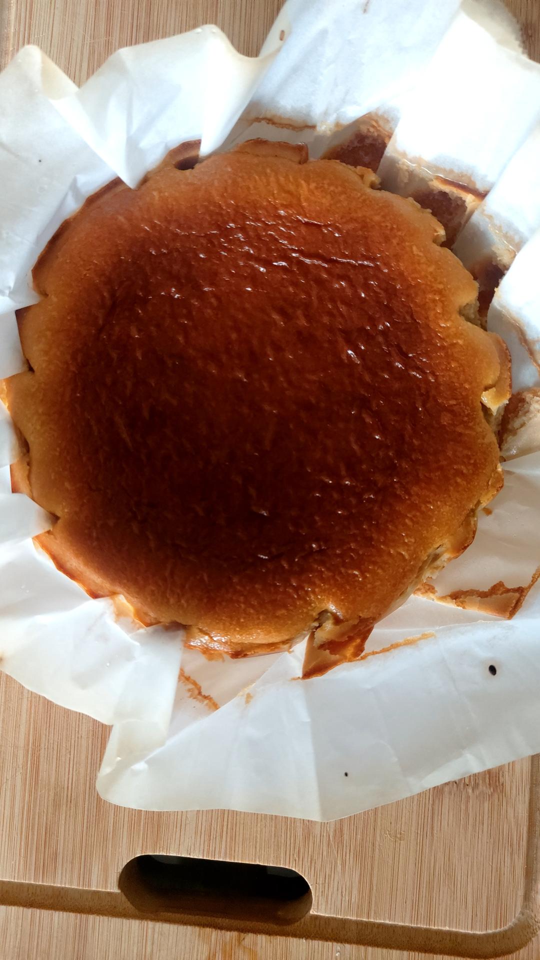 ins｜爆好吃❗️双层流心咖啡巴斯克蛋糕