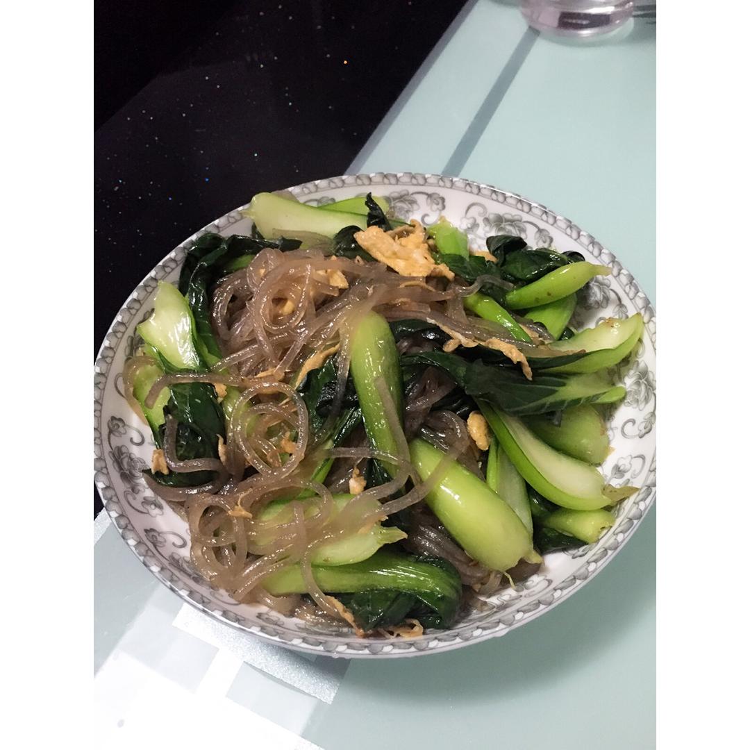 包菜粉丝炒鸡蛋