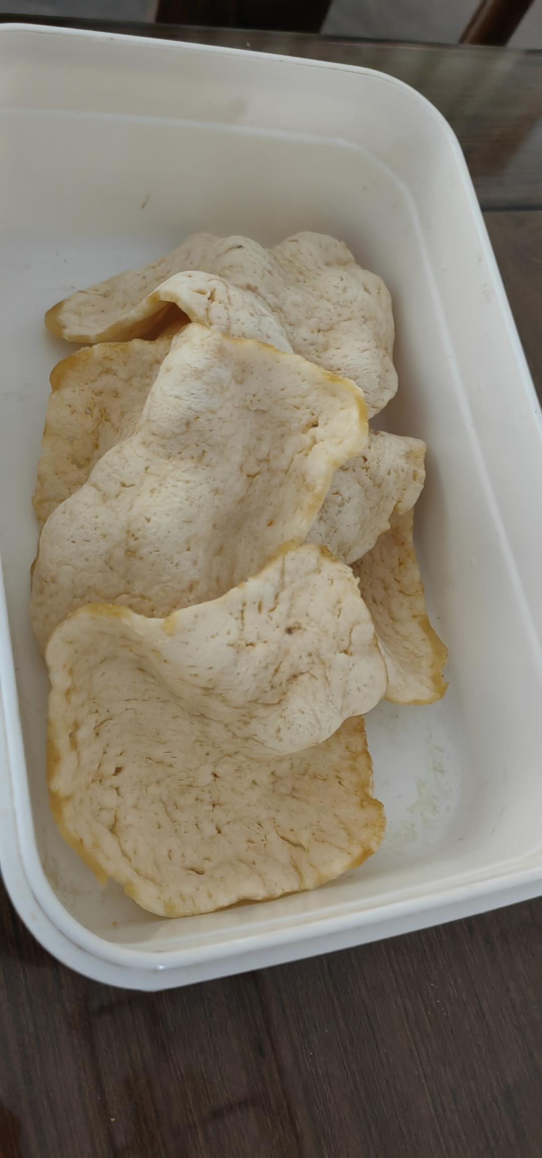 微波炉做虾片（无油绝简单）