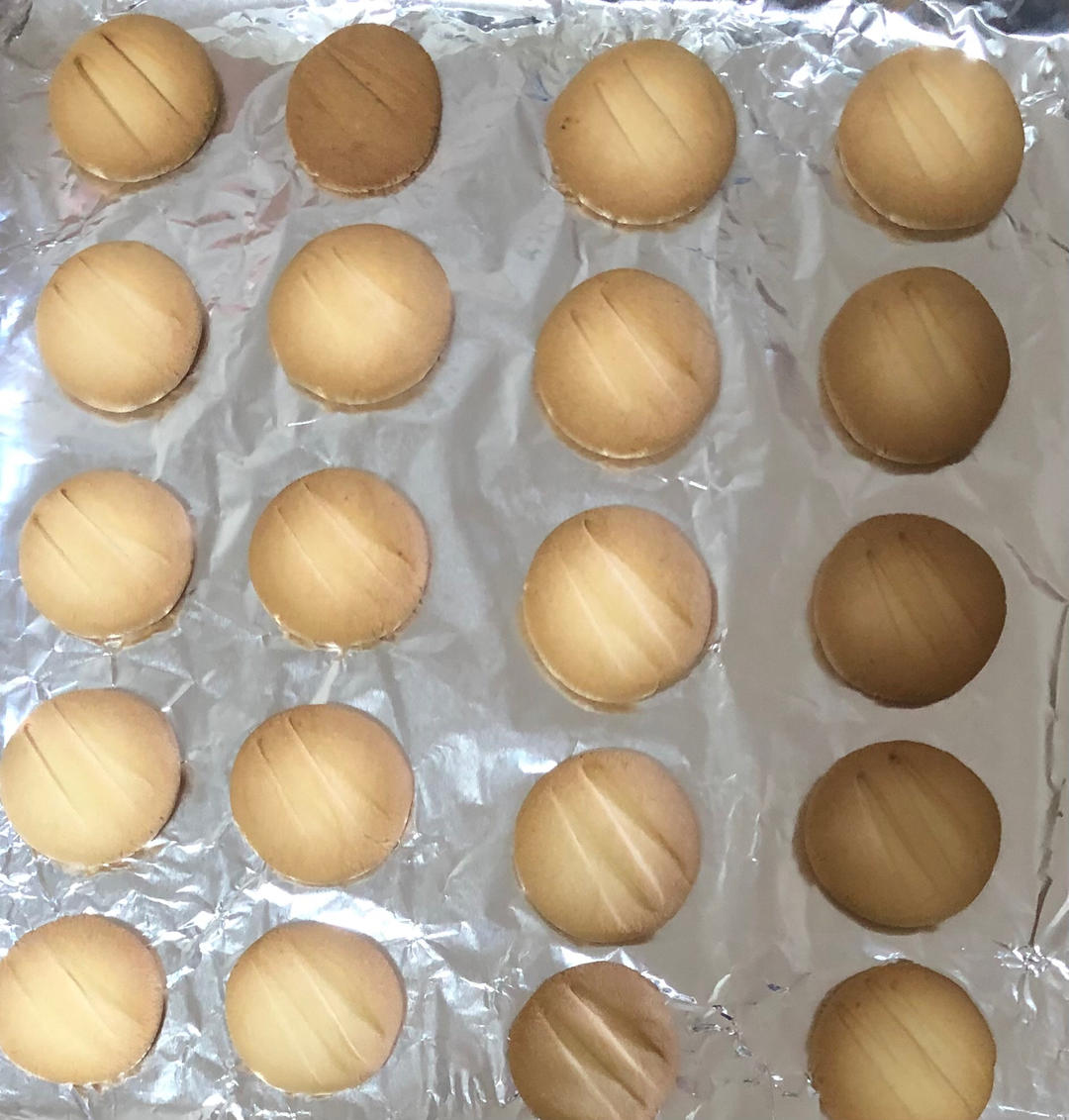 鲜鸡蛋黄饼干的做法