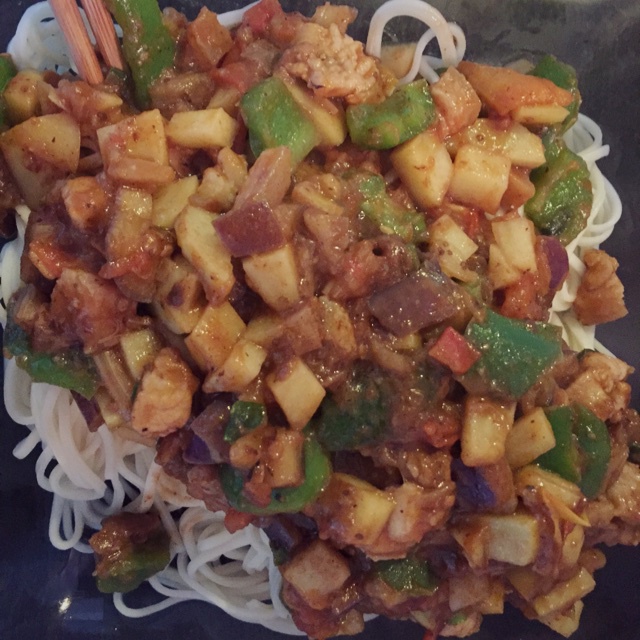 茄子肉丁打卤面