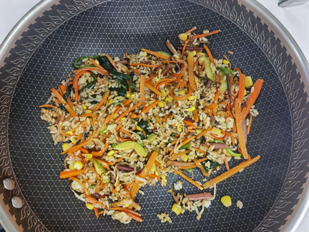 各种菜炒饭