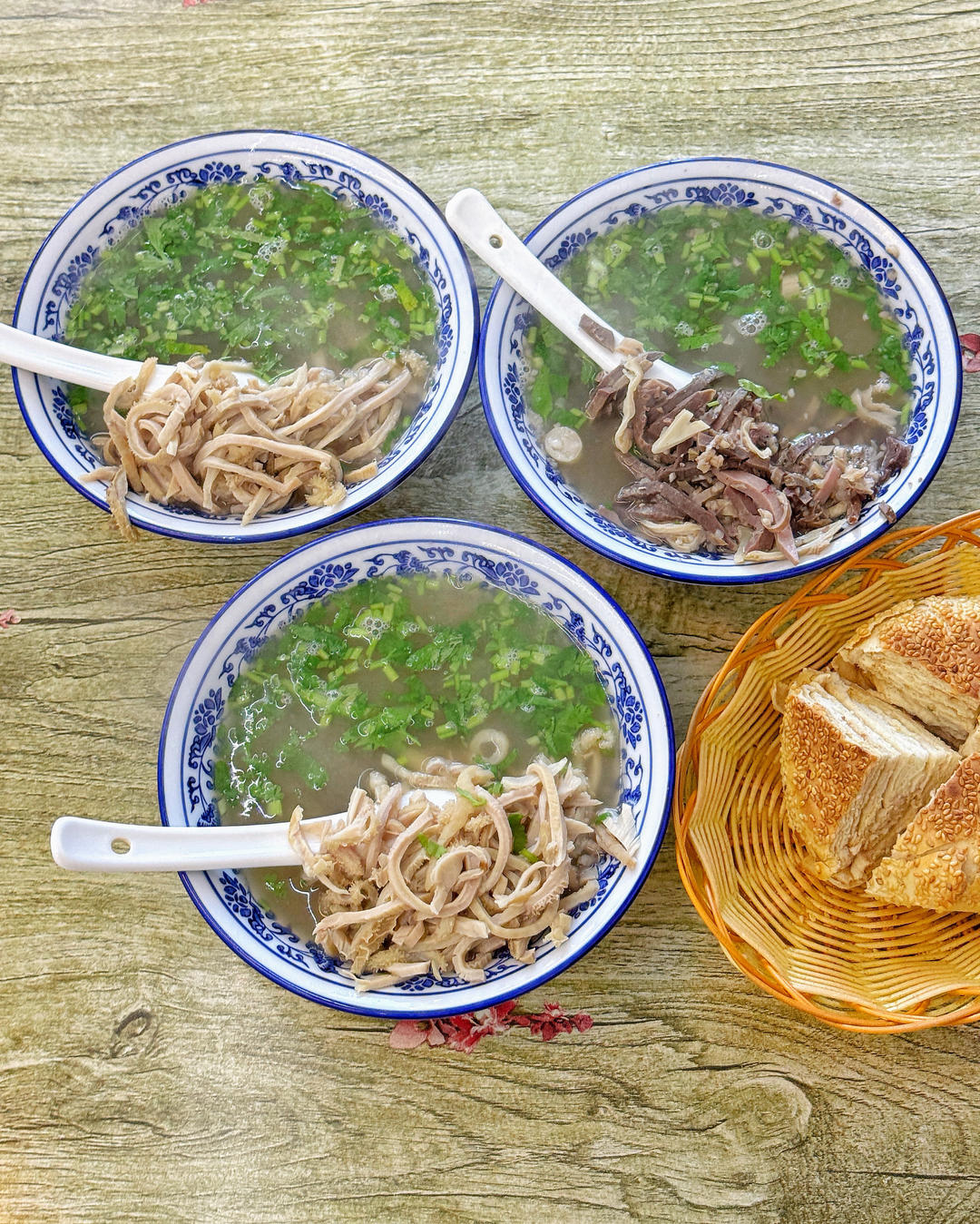 午餐•2024年10月8日