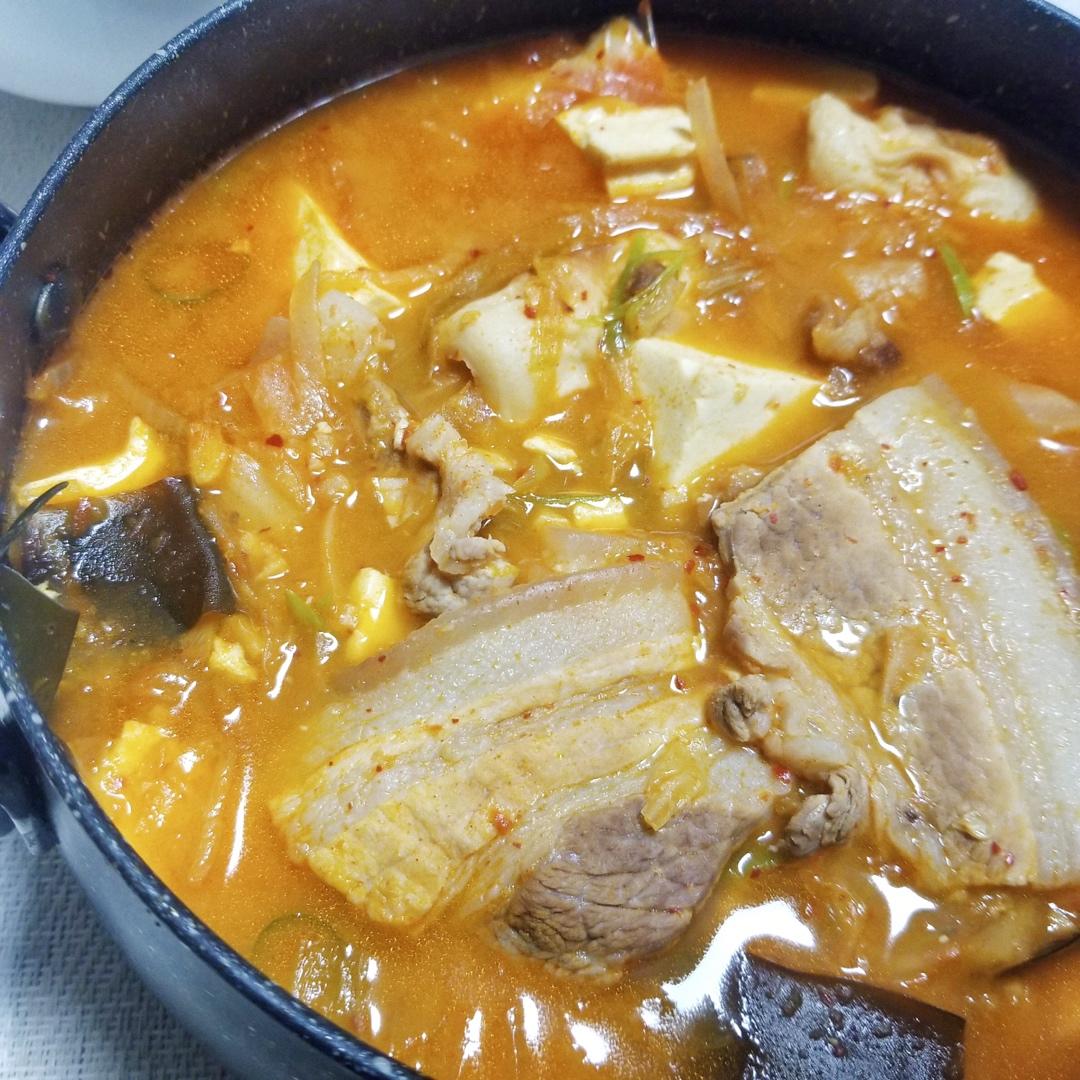 韩国泡菜豆腐汤