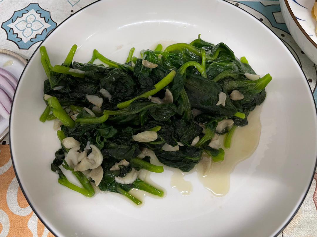 蒜香紫角叶（木耳菜）