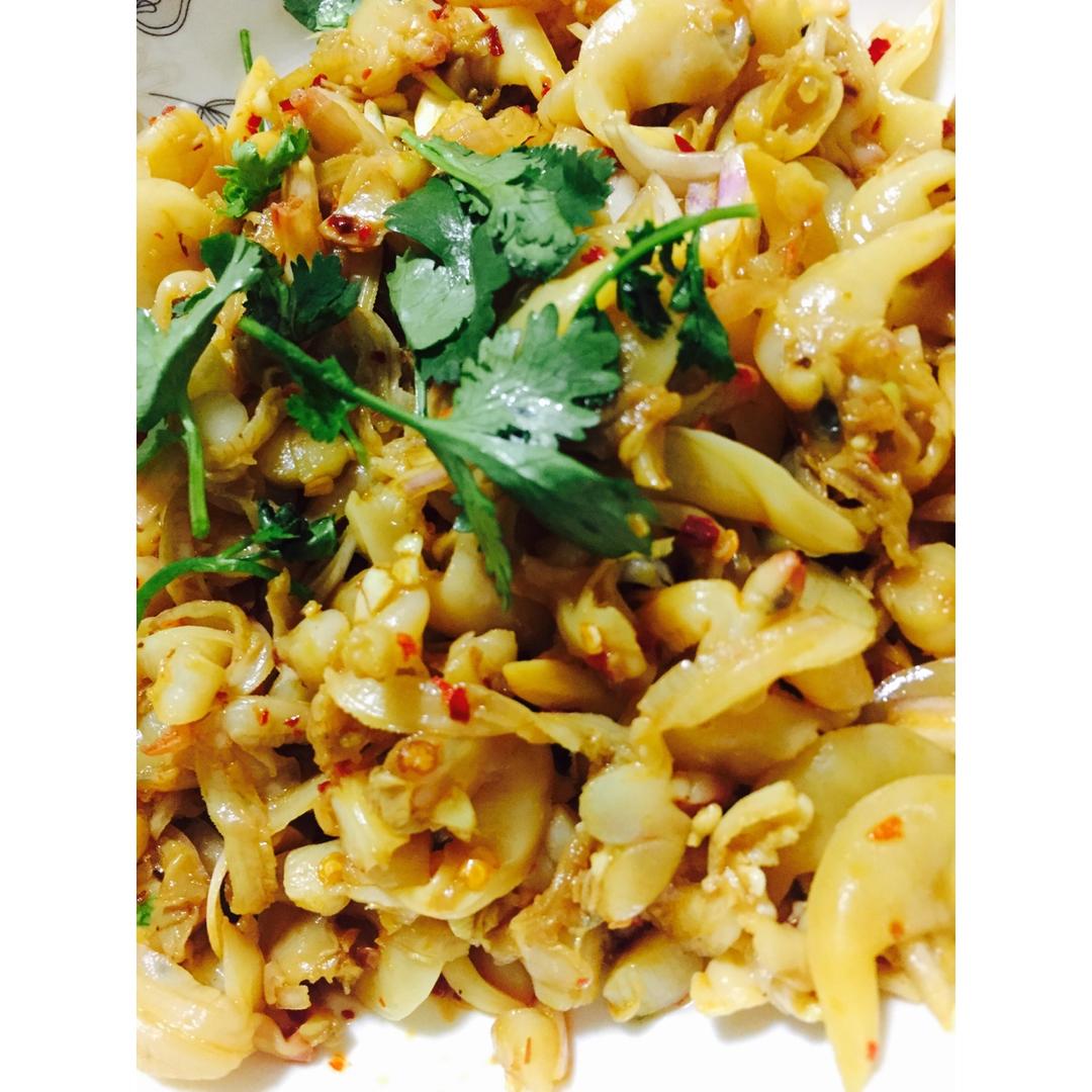 小零嘴儿妹妹做的凉拌蚬子肉