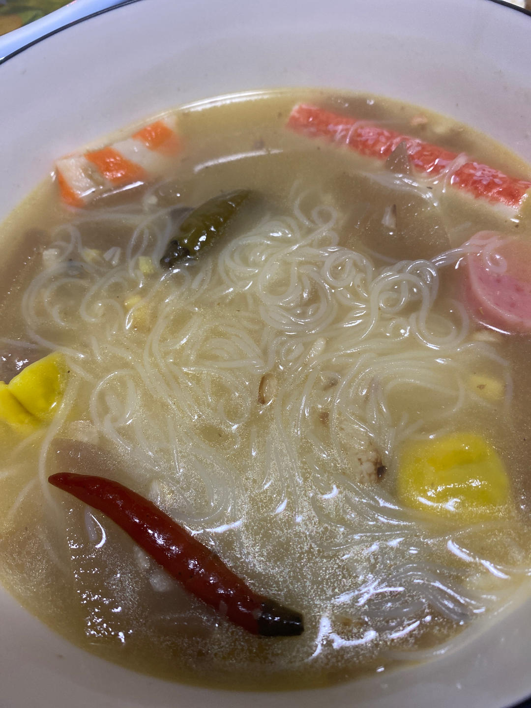 酸菜粉丝汤