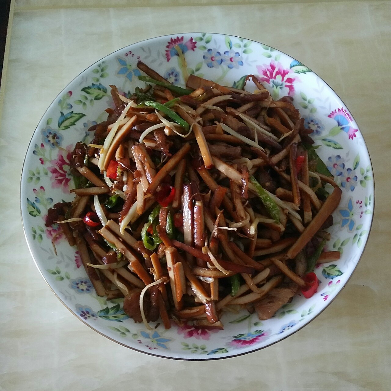 青椒豆干炒肉丝