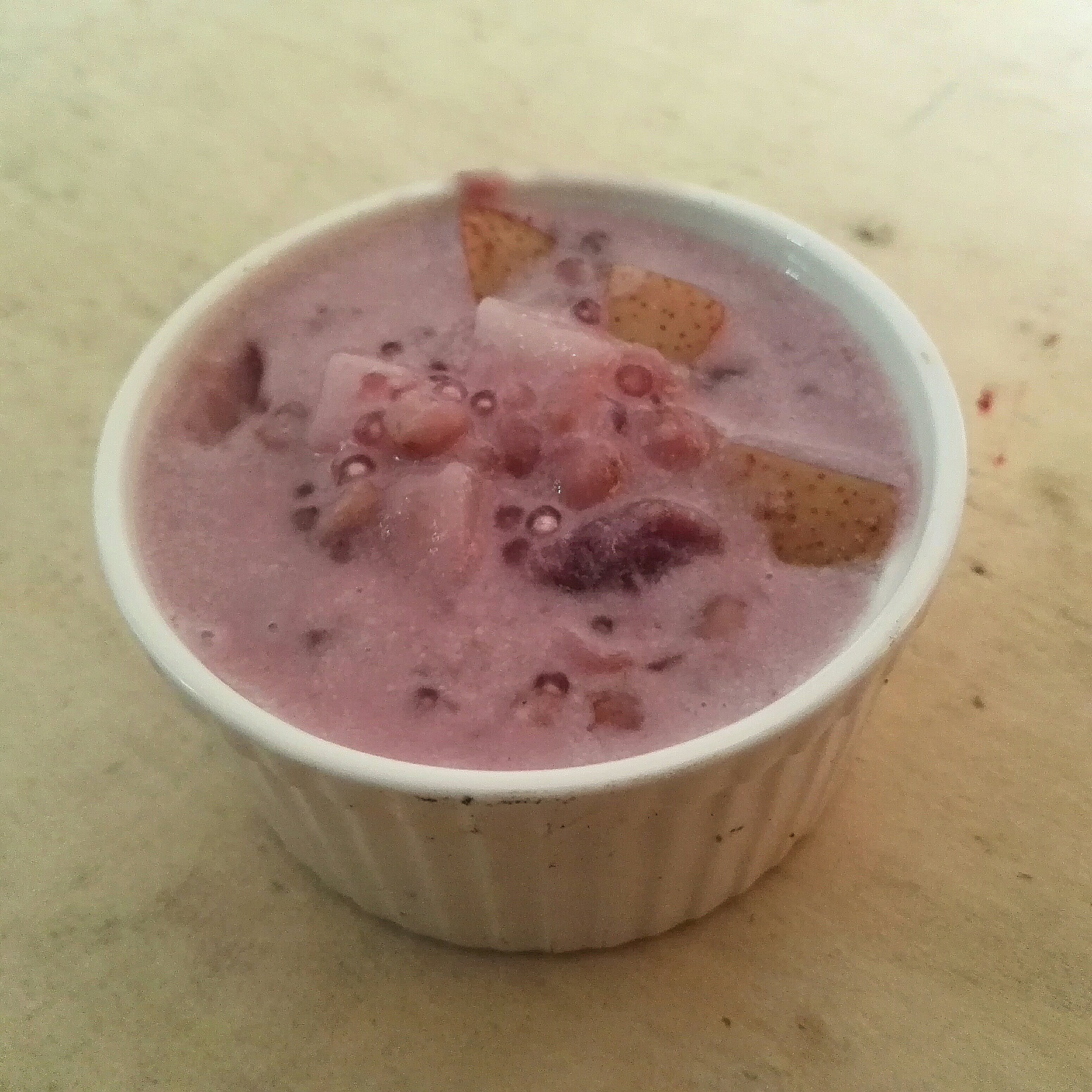 雪梨紫薯薏米年糕西米露糖水