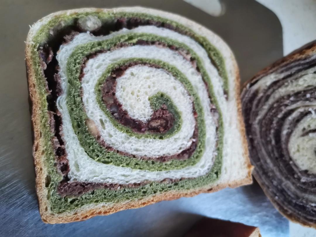 抹茶红豆馅吐司