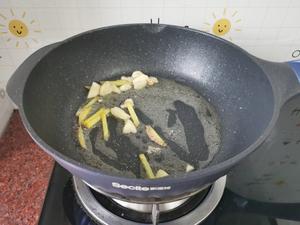 低脂美食~鸡腿炖大白菜的做法 步骤7