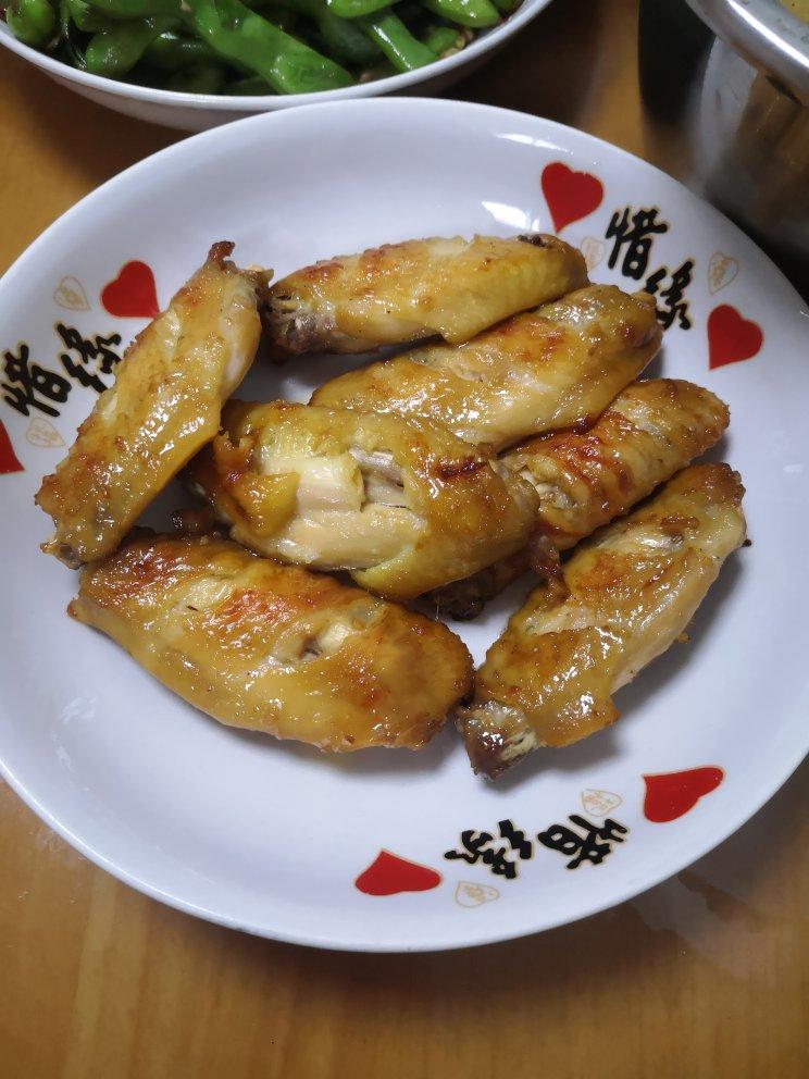 蒜香烤鸡翅｜又香又嫩