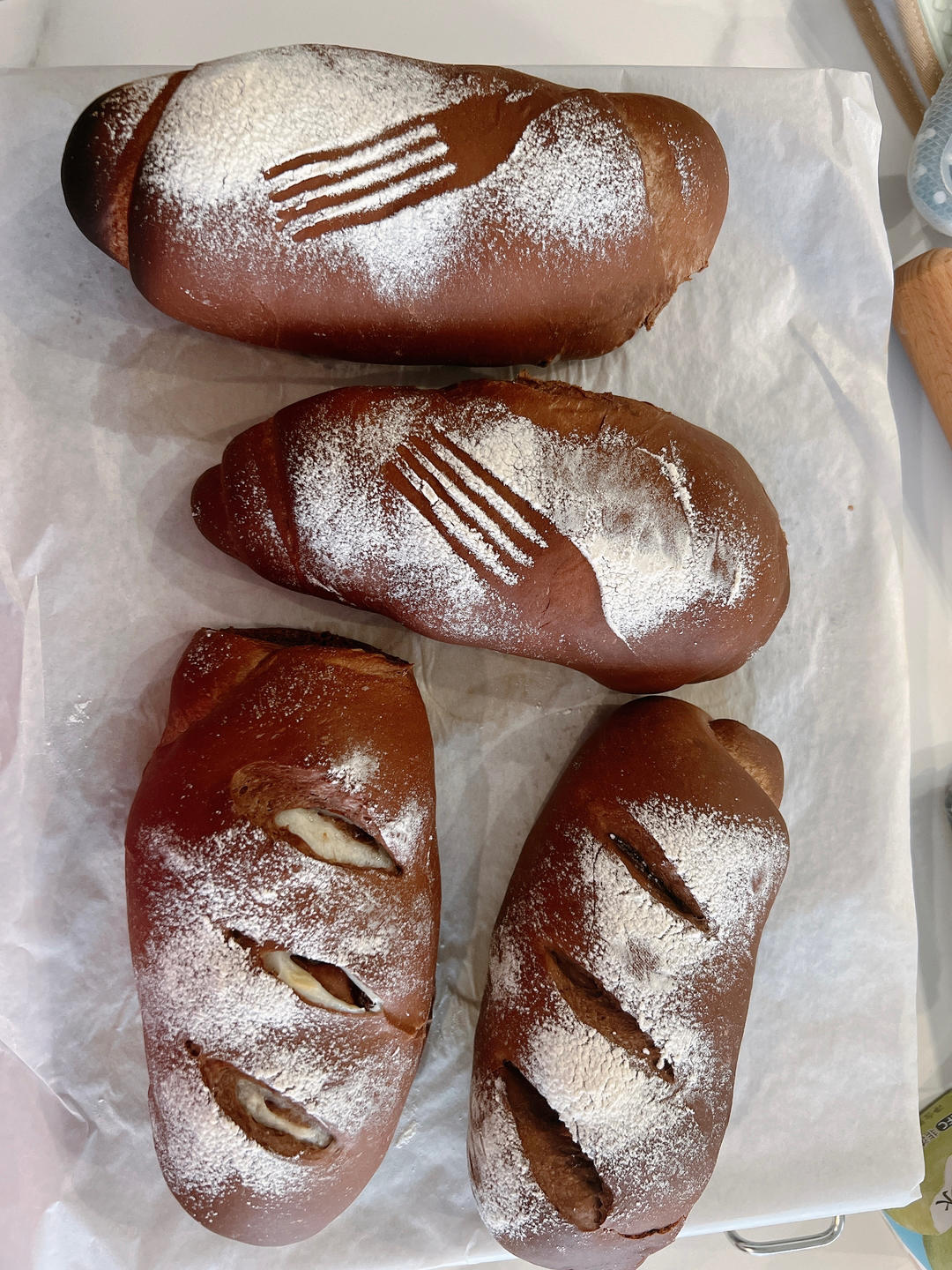 超级好吃简单好做的可可麻薯软欧面包