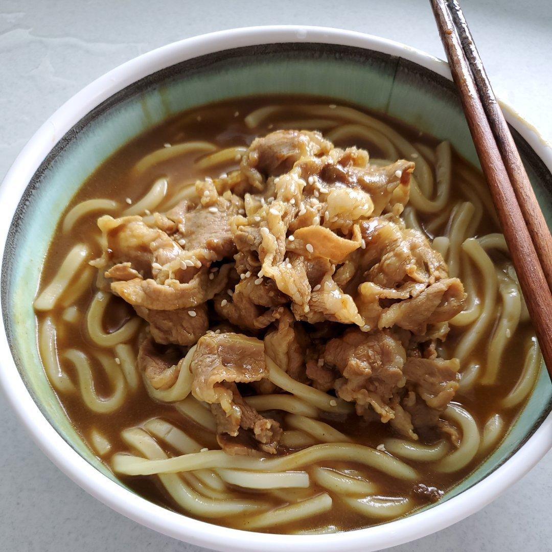 咖喱肥牛乌冬面