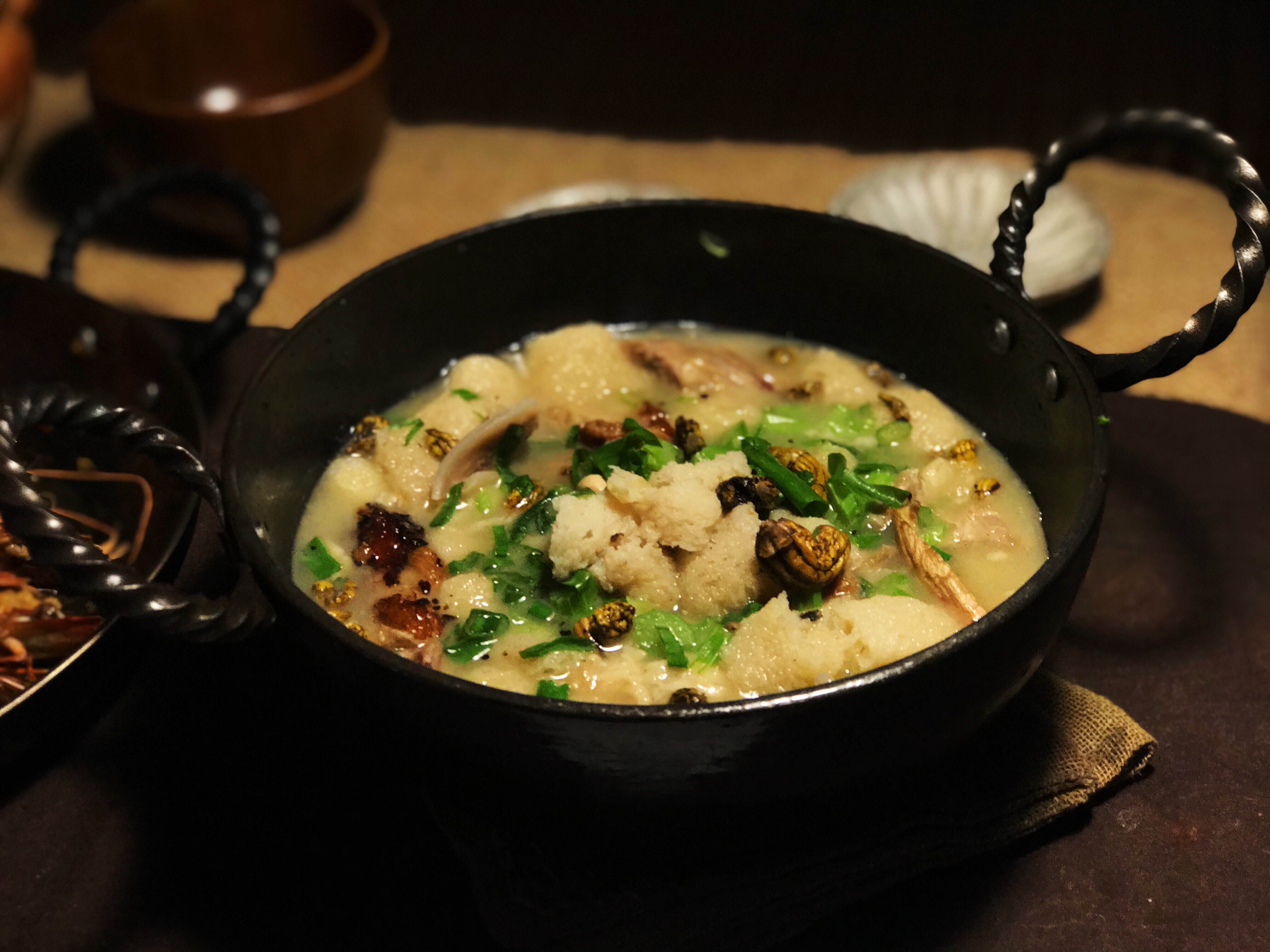 野生石斛鸭架竹荪汤的做法
