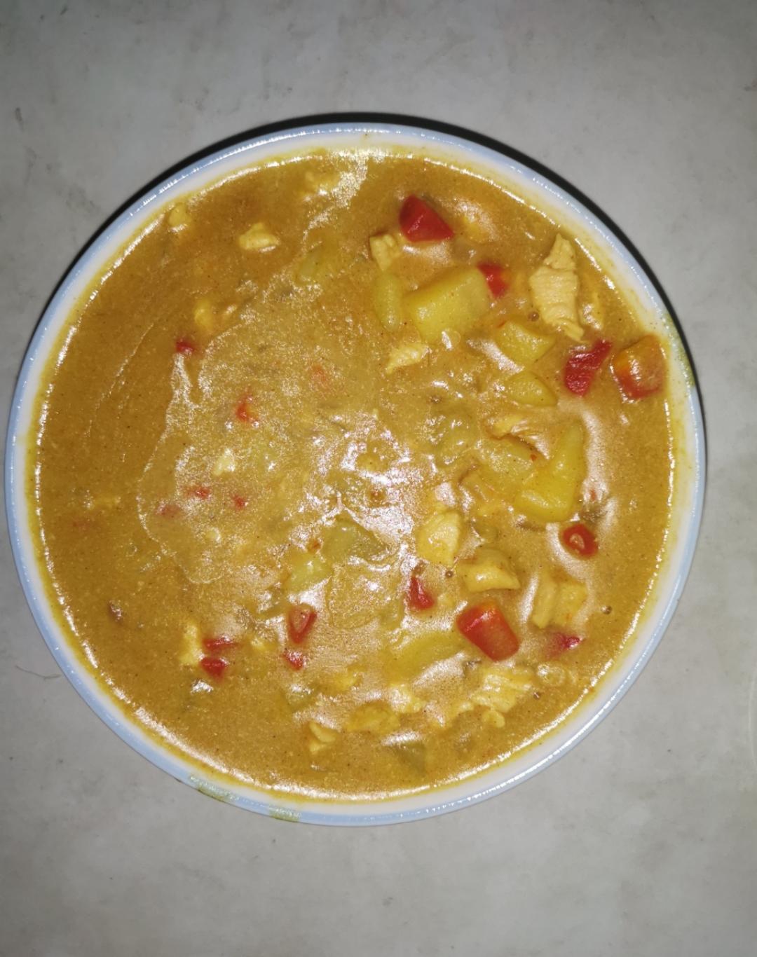 咖喱鸡肉饭