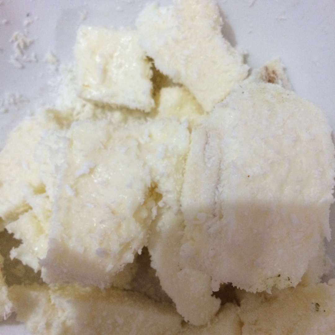 完胜85度C牛奶椰丝小方