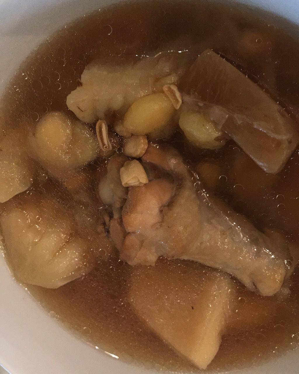 潮味苦瓜煲（排骨苦瓜汤）