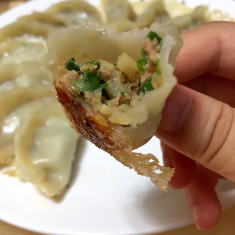 超级简单做煎饺