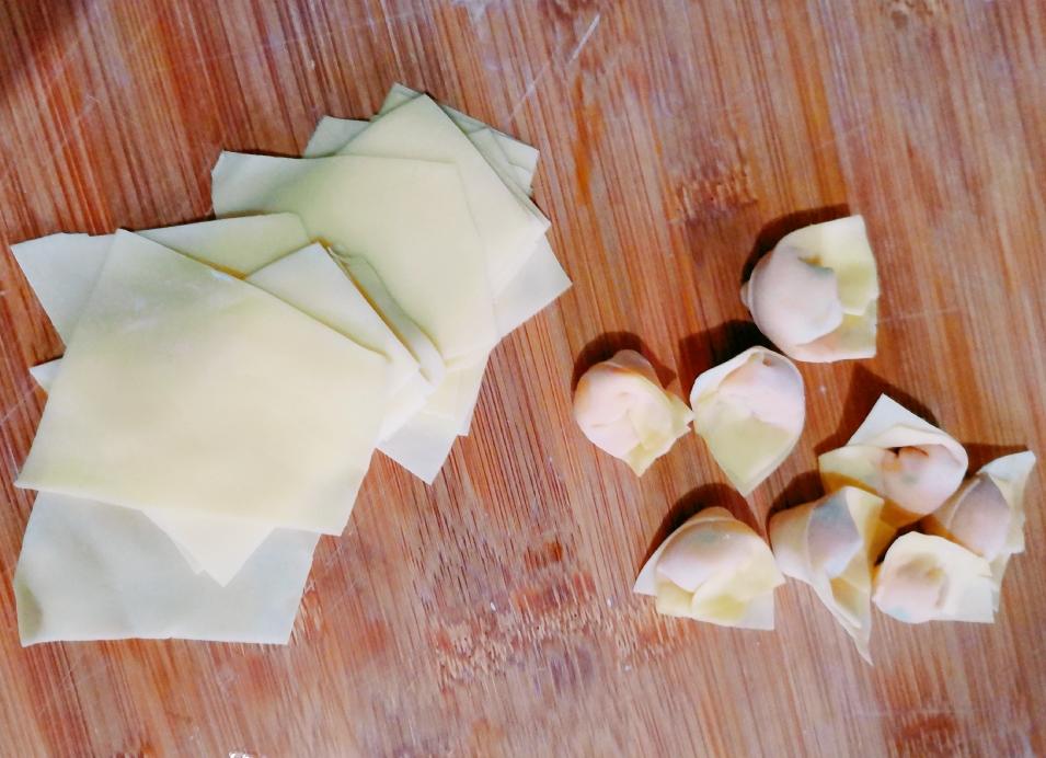 宝宝辅食～自制馄饨皮