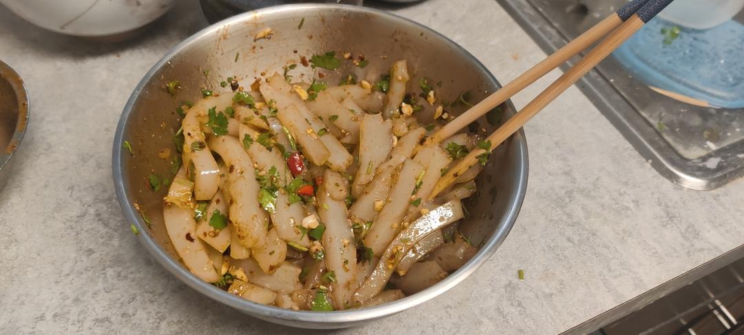酸辣凉粉（自制凉粉）