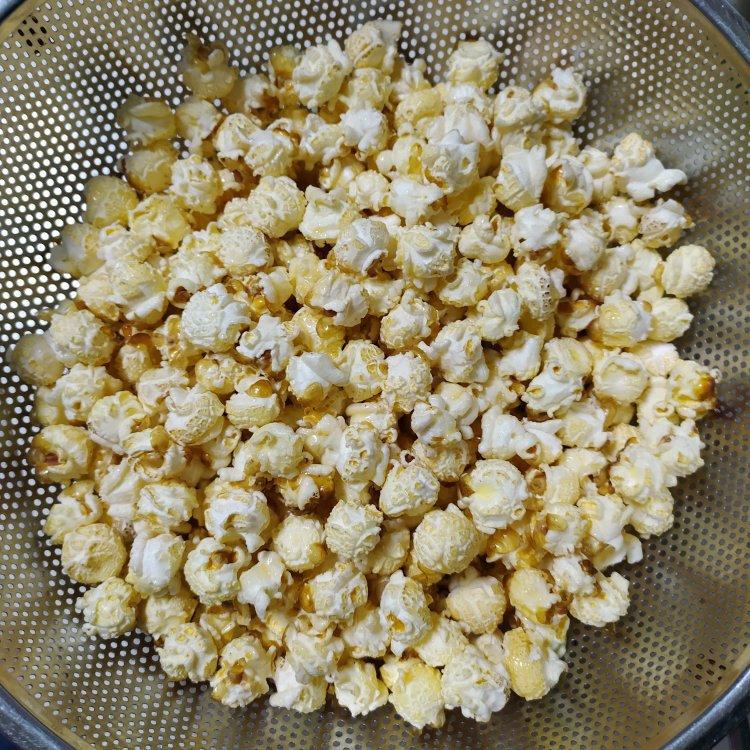 一招搞定小朋友的黄油焦糖爆米花，简单又好吃