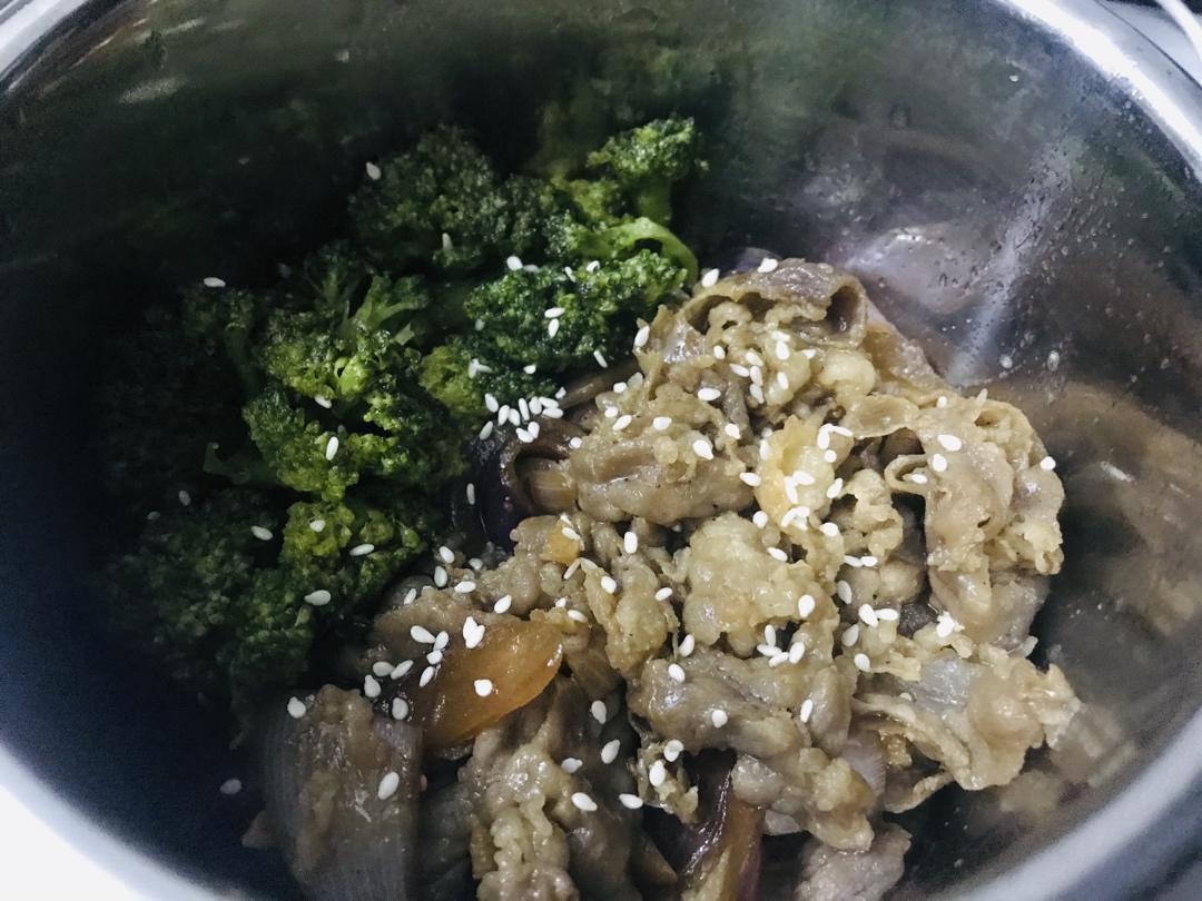 超好吃的肥牛饭