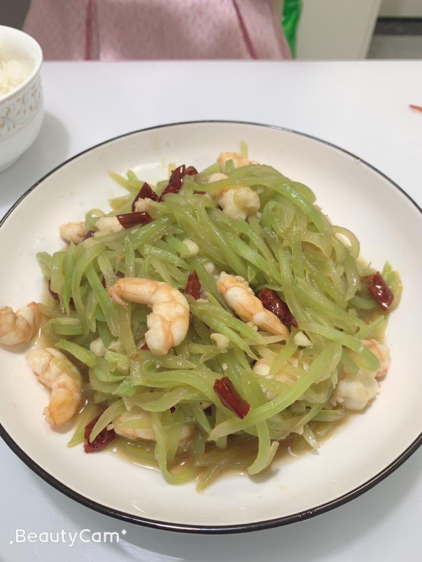蜗居炒虾仁