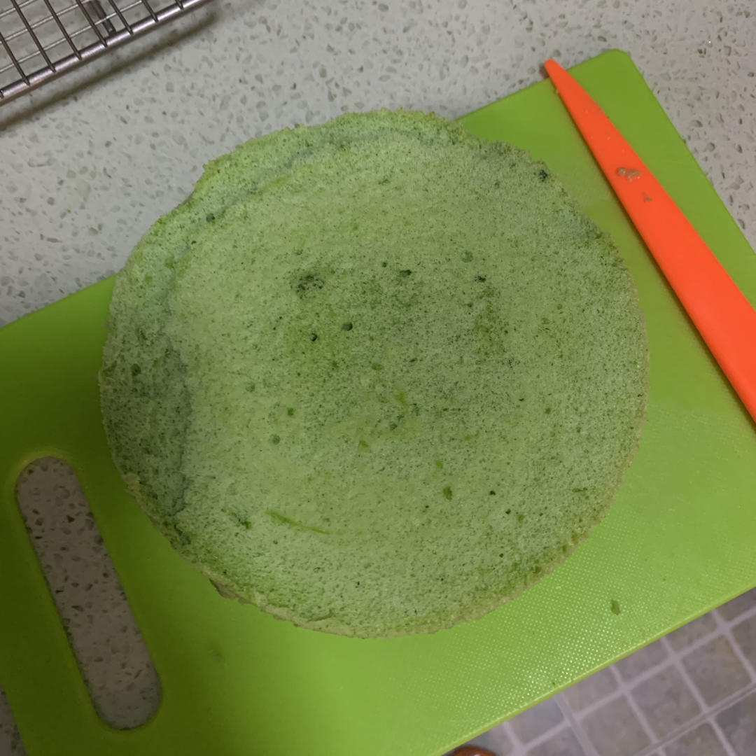菠菜戚风蛋糕