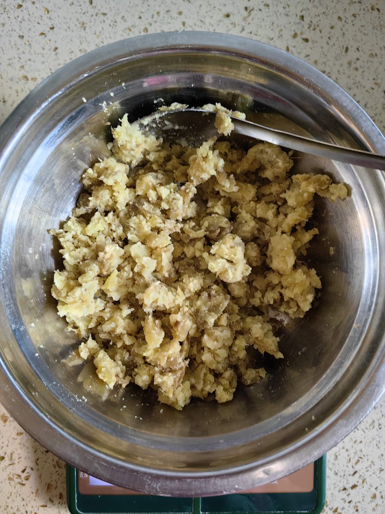 消耗木薯淀粉：红糖珍珠+红薯芋圆的做法 步骤8
