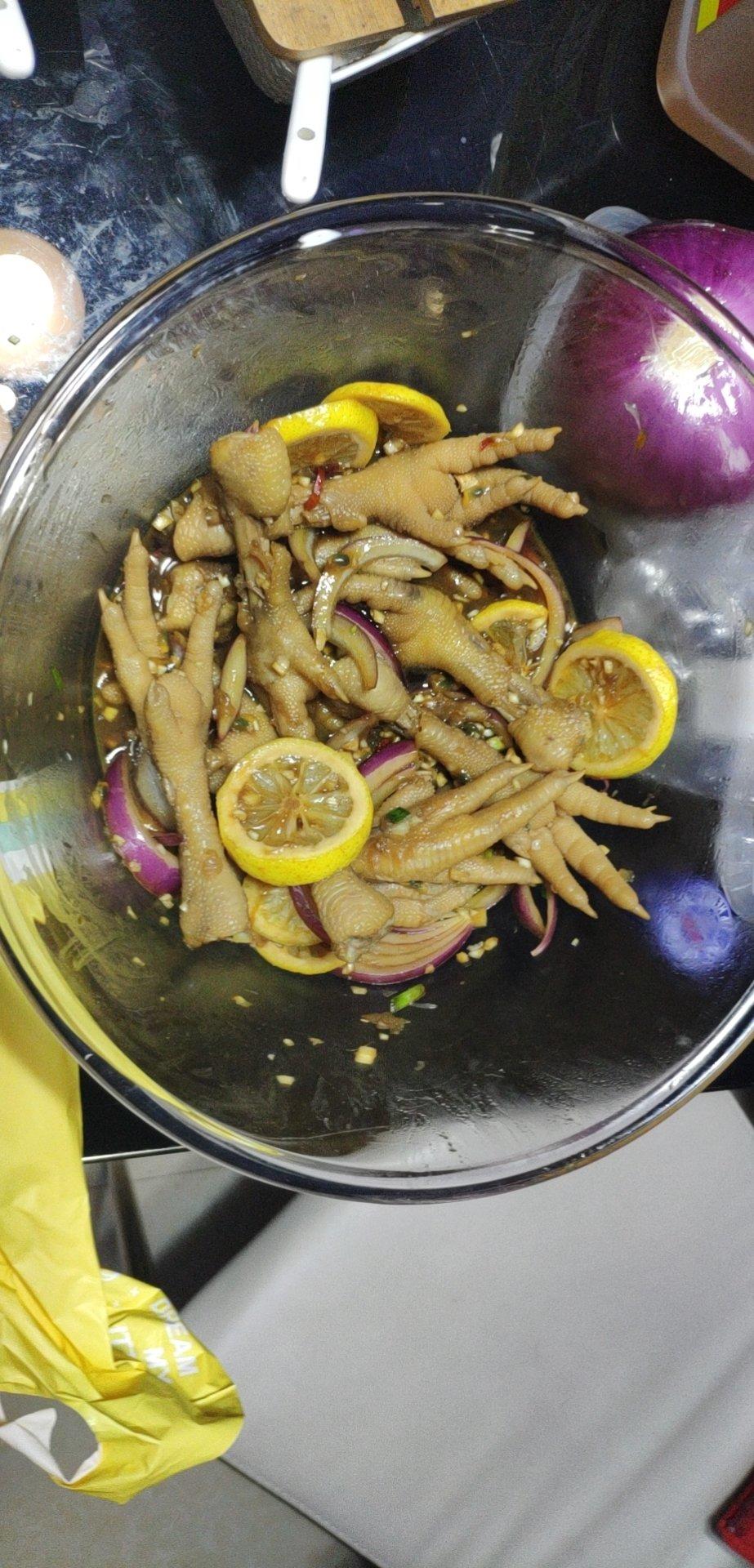 【柠檬酸辣鸡爪】自制超级无敌美味的网红鸡爪