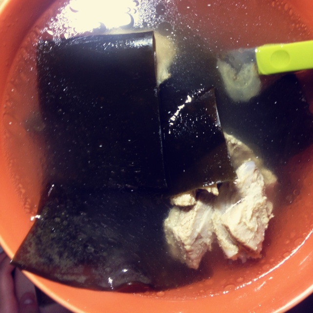 海带排骨汤