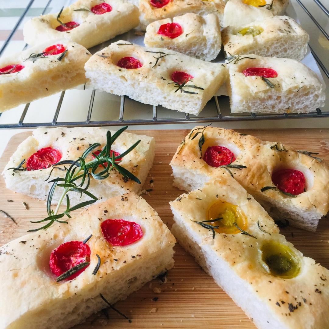 太美腻～油渍番茄佛卡夏