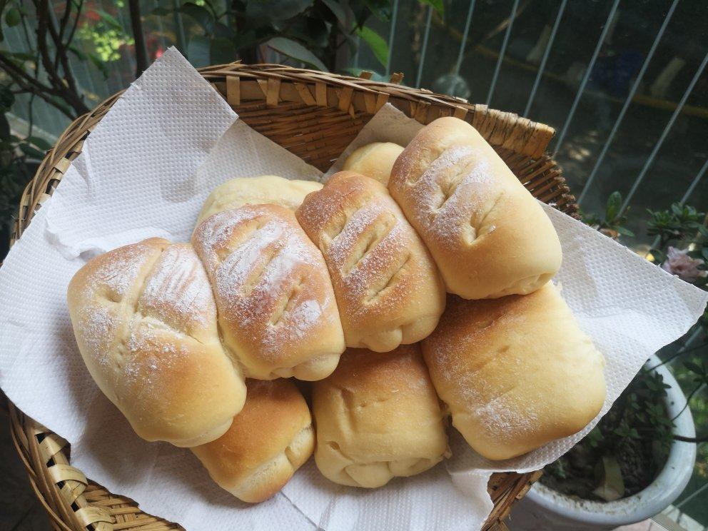 软到不知所措的牛奶卷