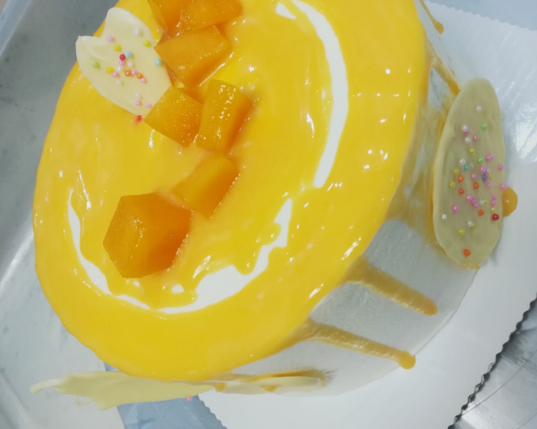 芒果淋面奶油蛋糕的做法