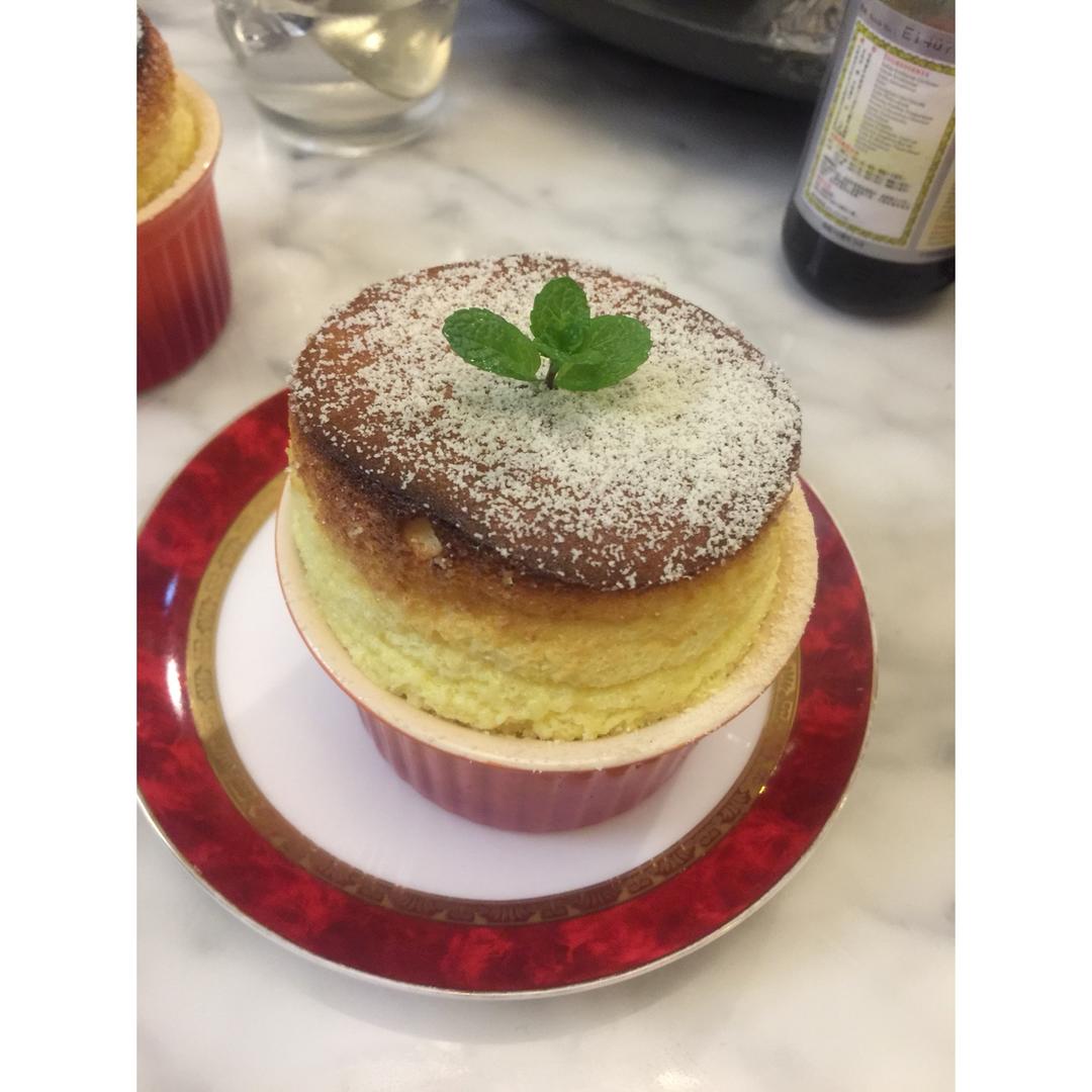 舒芙蕾蛋奶酥 Soufflé-yanyanfoodtube