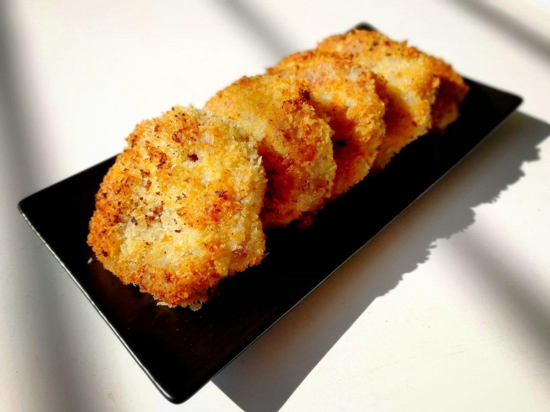 可乐饼 （肉末洋葱土豆饼）