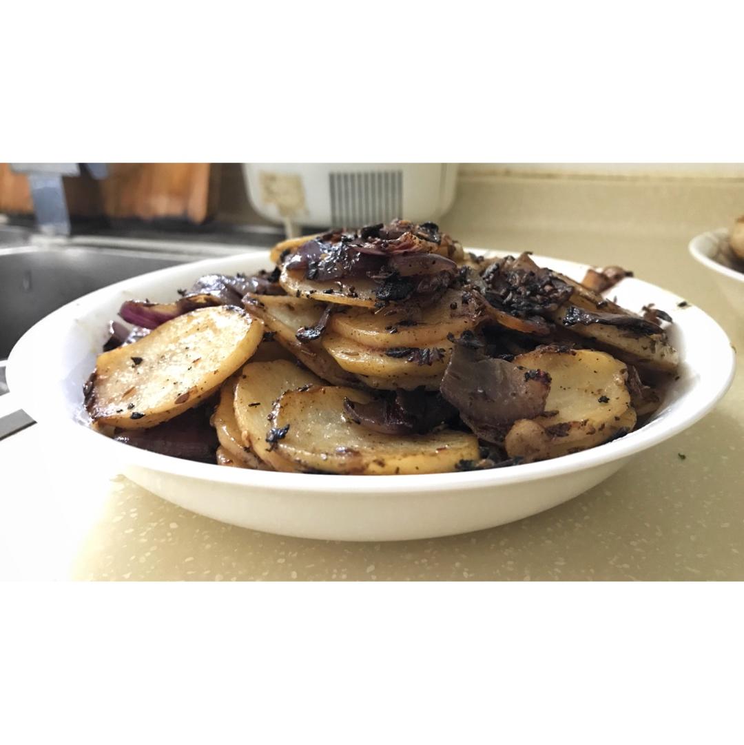 孜然洋葱土豆片