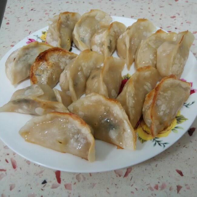 香喷喷的烤饺子的做法