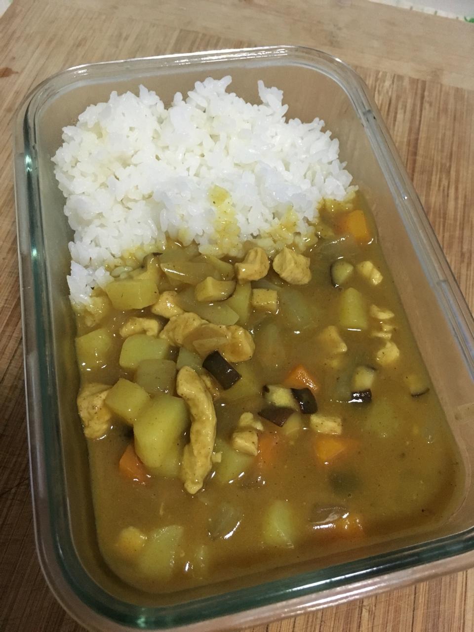 咖喱土豆鸡块