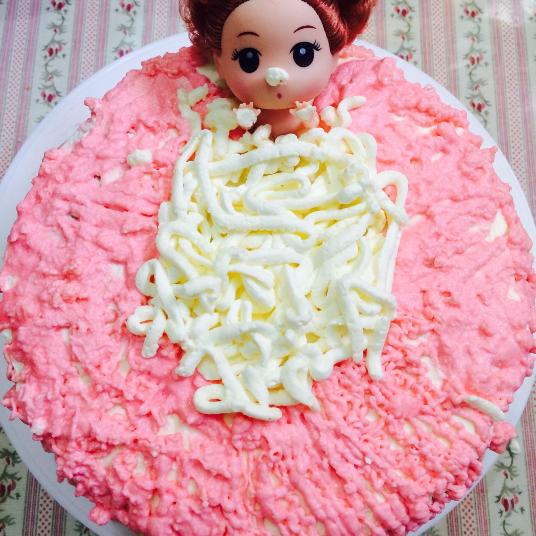 详细步骤制作泡泡浴娃娃蛋糕