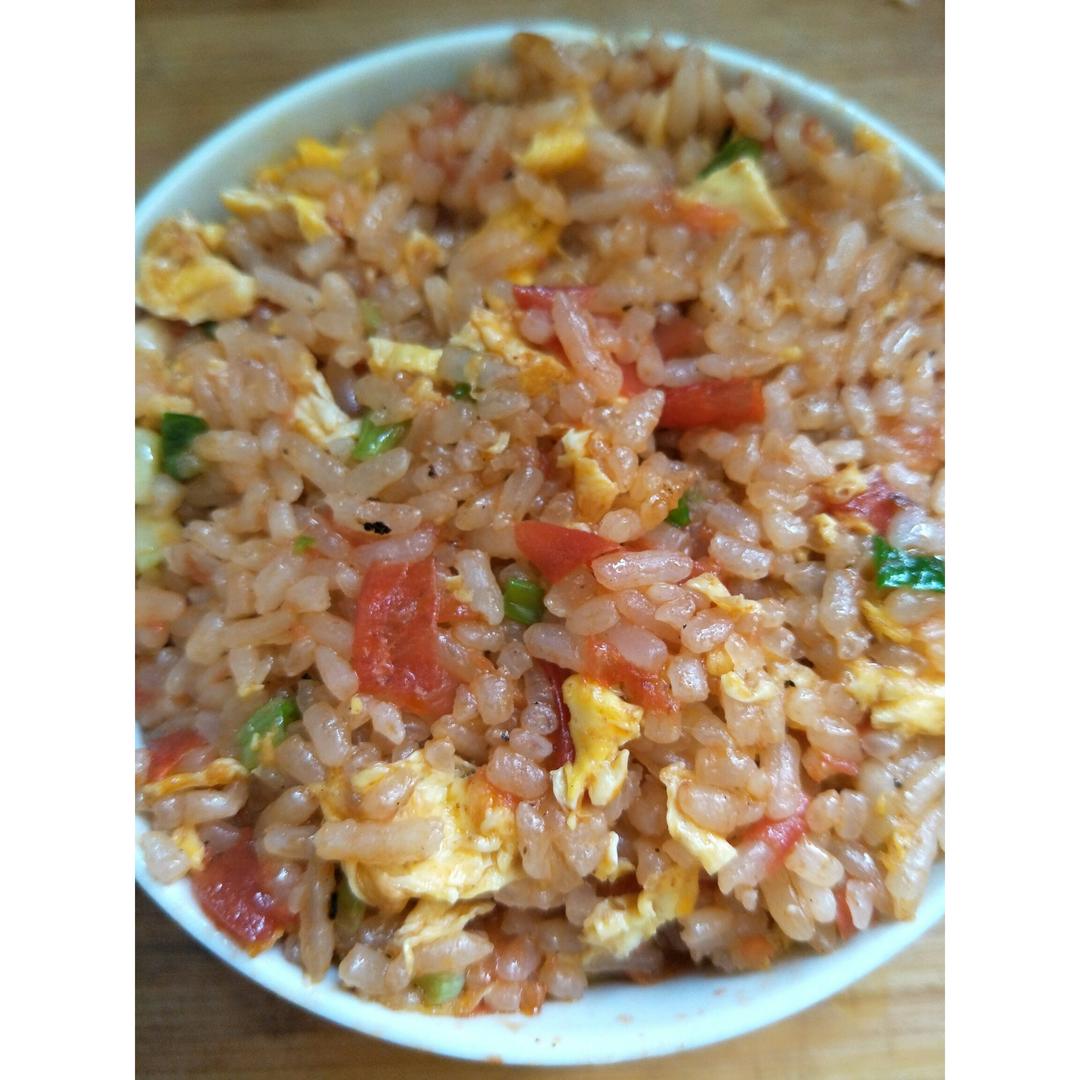 番茄鸡蛋炒饭