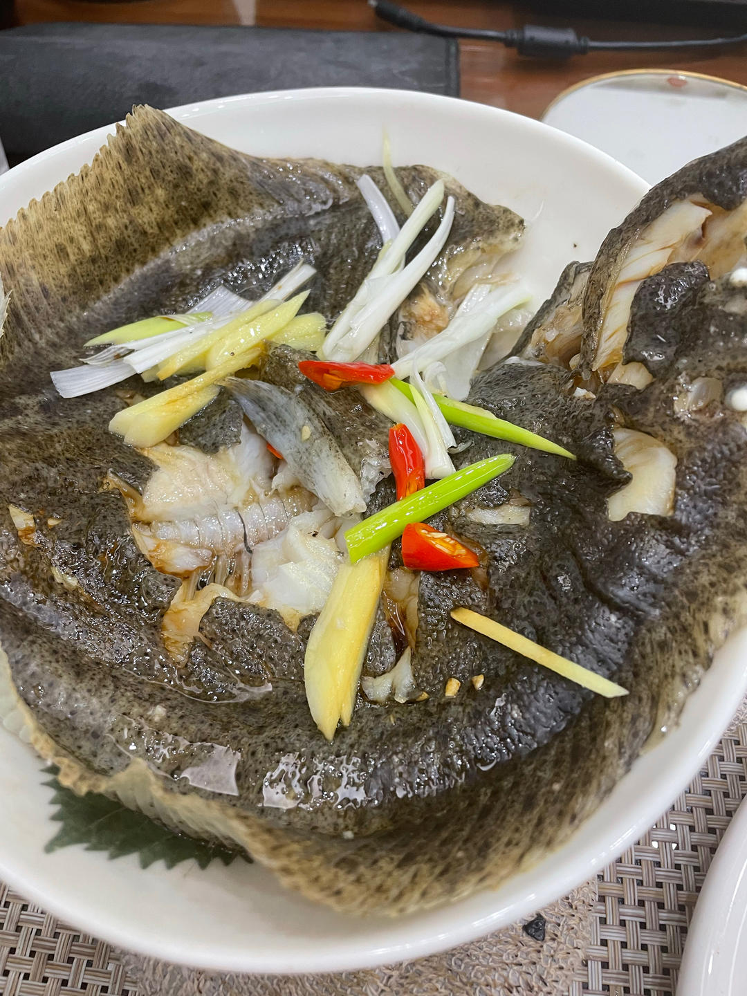 清蒸多宝鱼（黄鱼、鲈鱼、桂鱼……）