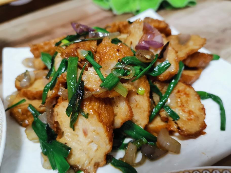 爆炒脆皮猪肉卷