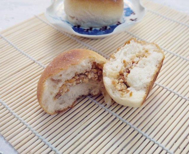 花生芝麻甜面包的做法