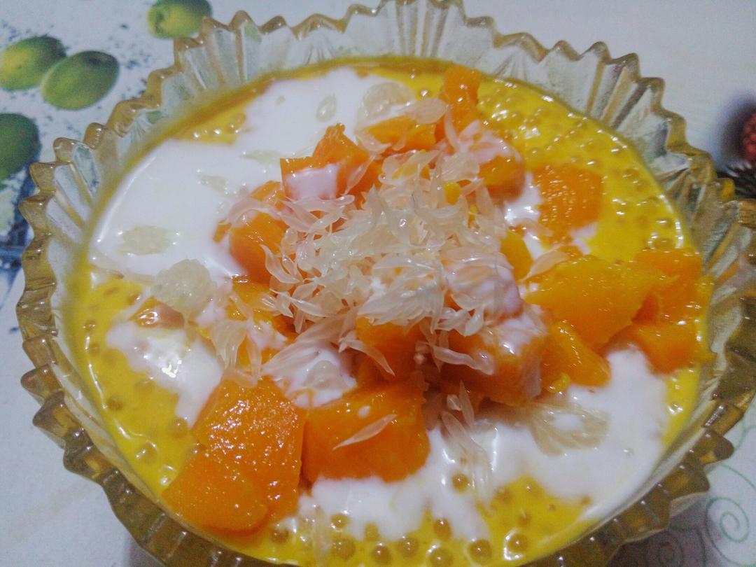 芒果椰汁西米露