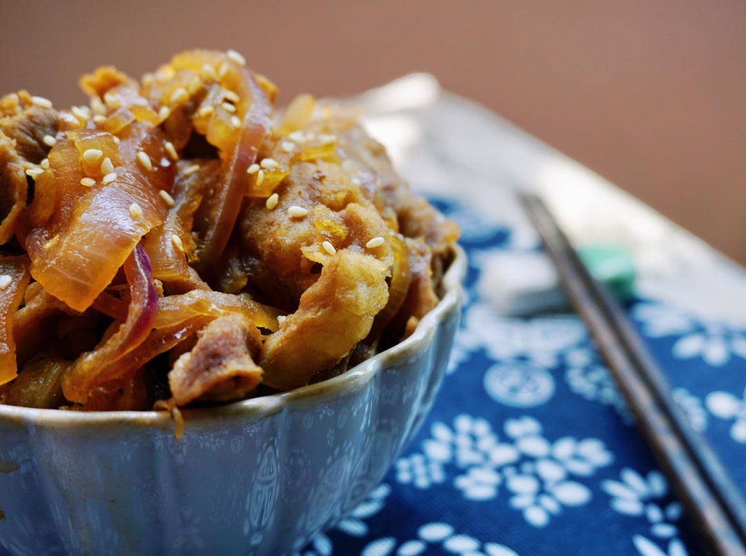 日式牛肉丼